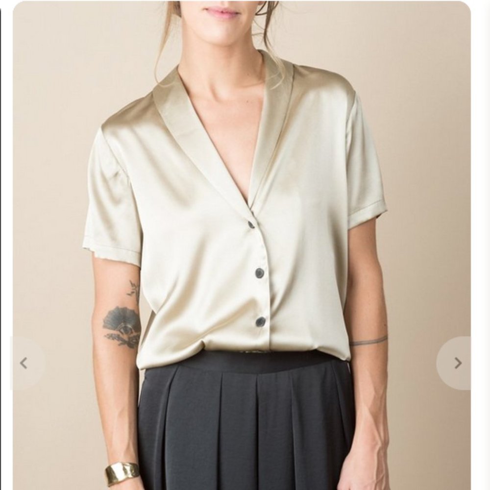 RACHEL COMEY $357 EVOKE TOP 100% SILK BLOUSE DEEP V NECK SIZE 2